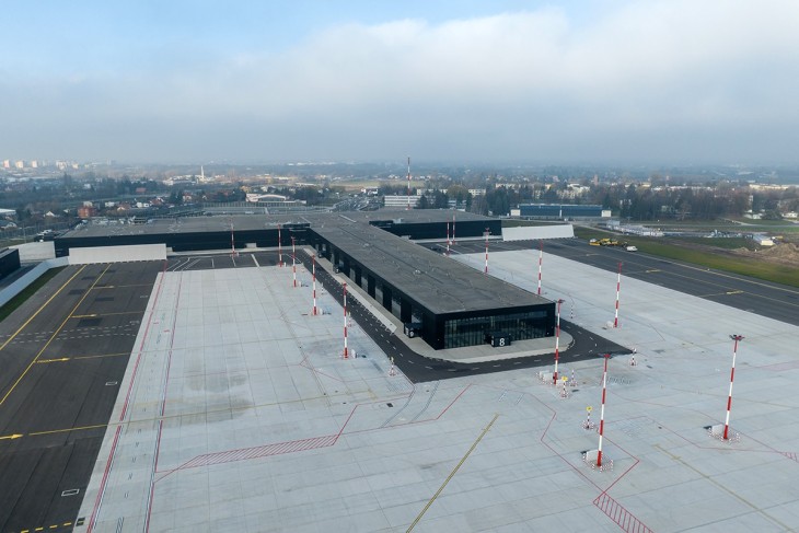 Terminal lotniska Warszawa – Radom. Fot. Mirbud